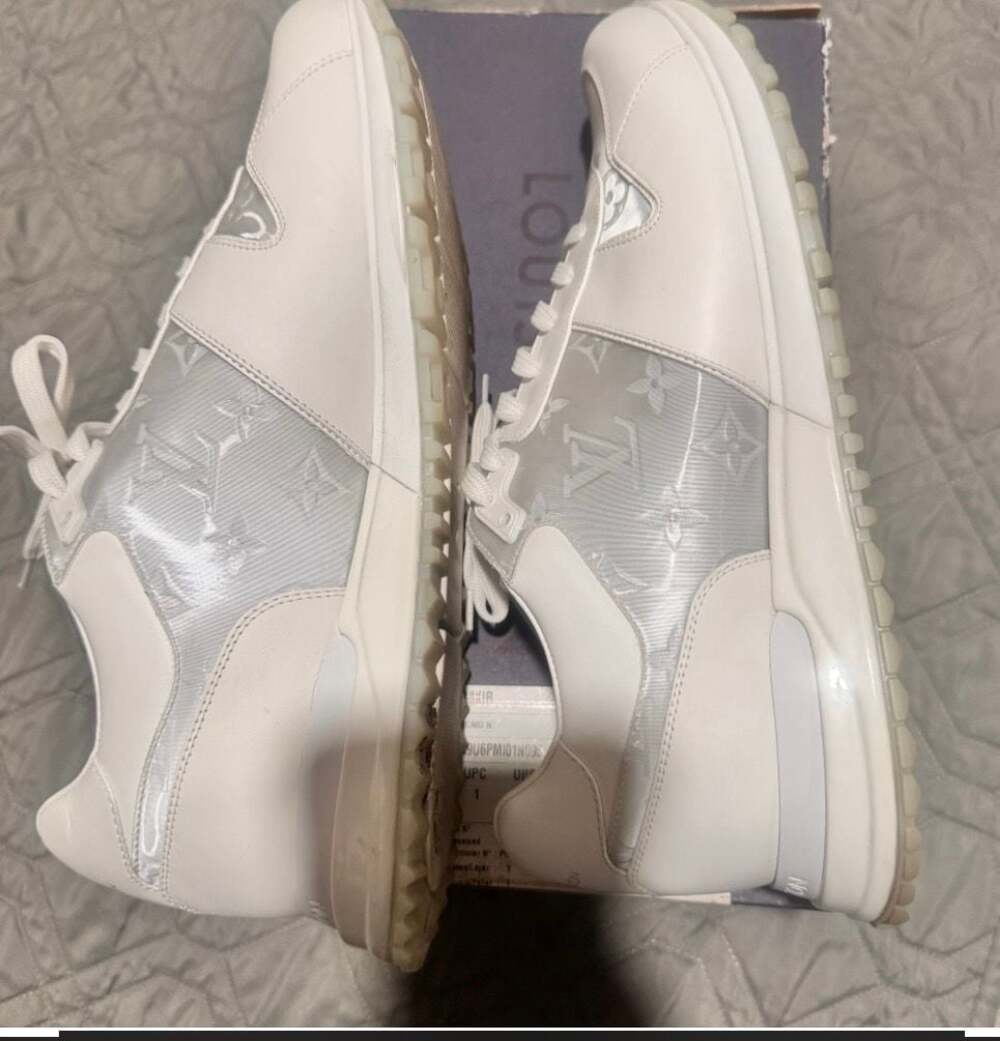Louis Vuitton Run Away Sneaker White Monogram Mesh Size 9.5 - Picture 3 of 5